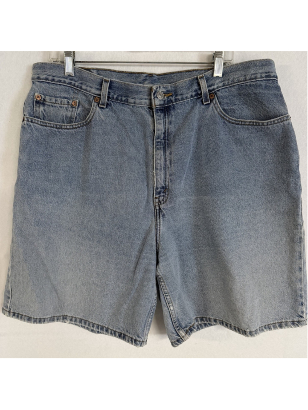 Vintage Levis 551 Shorts Womens 16 Relaxed Fit Blue Denim Mom Jorts 90s USA Made